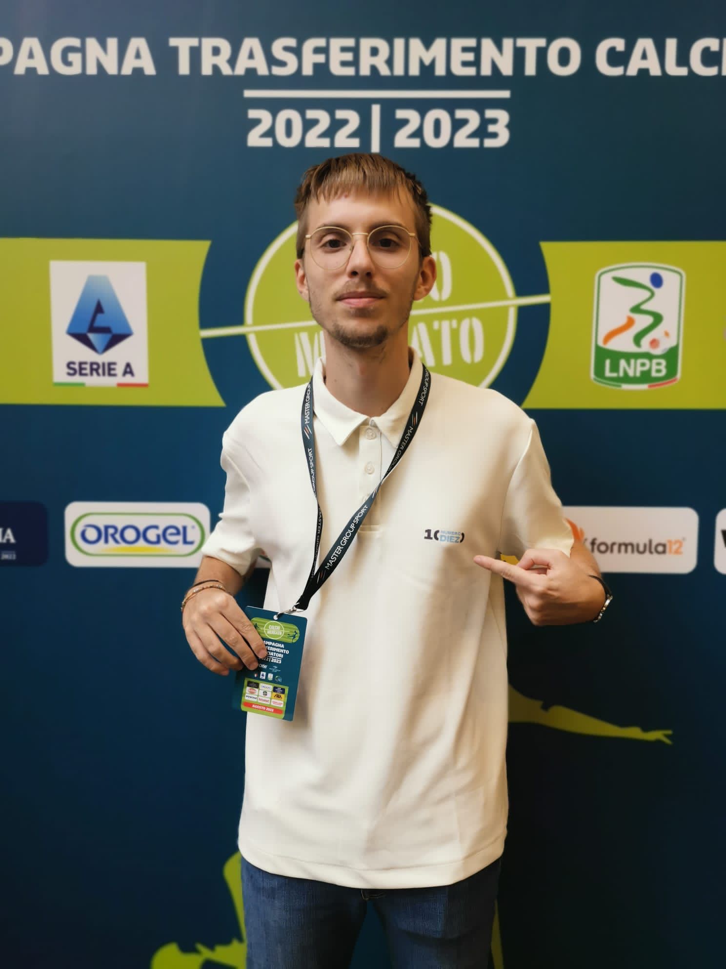 Direttore a 21 anni: la passione e la determinazione di Lorenzo Alutto