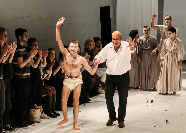 Teatro Patologico: “Io sono un po’ matto… e tu?”