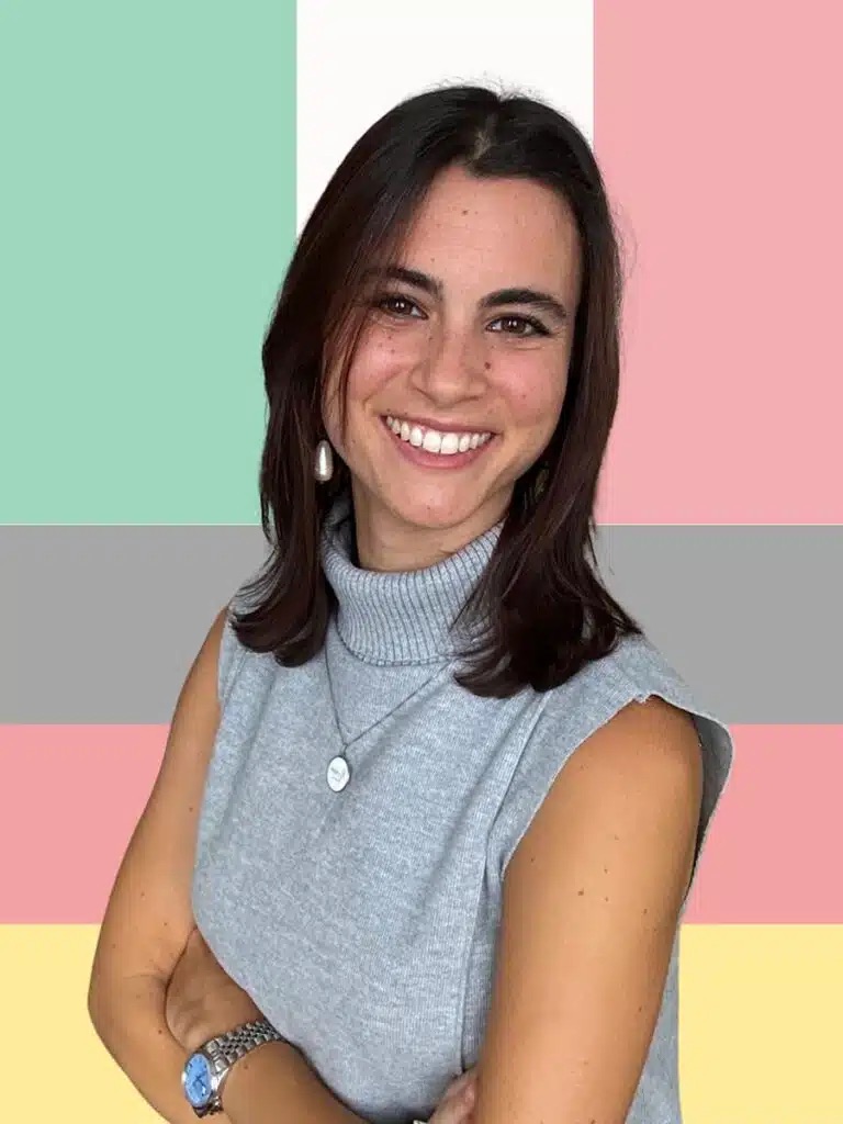 Chi è Angelica Brandi, la giovane insegnante di tedesco diventata virale sui social