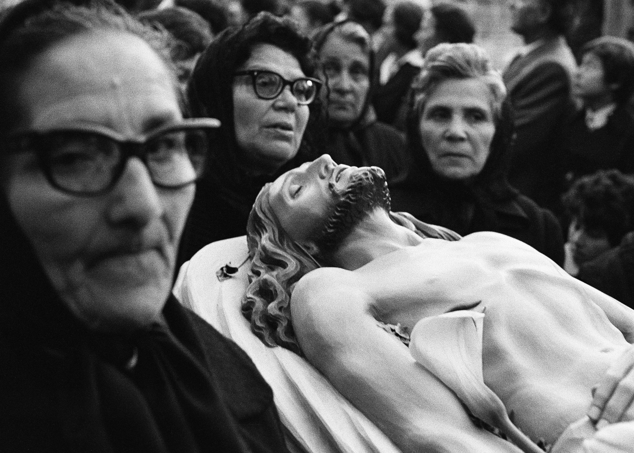 Le “Madonne nelle chiese”, ovvero il Sud che non esiste